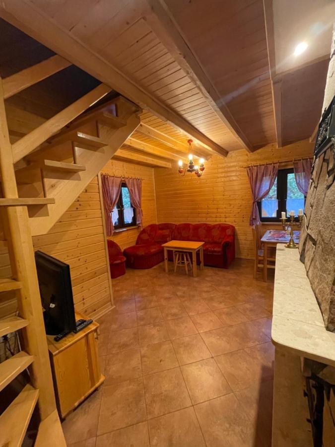 Trzy Domki W Bieszczadach Bukowiec  Exteriér fotografie